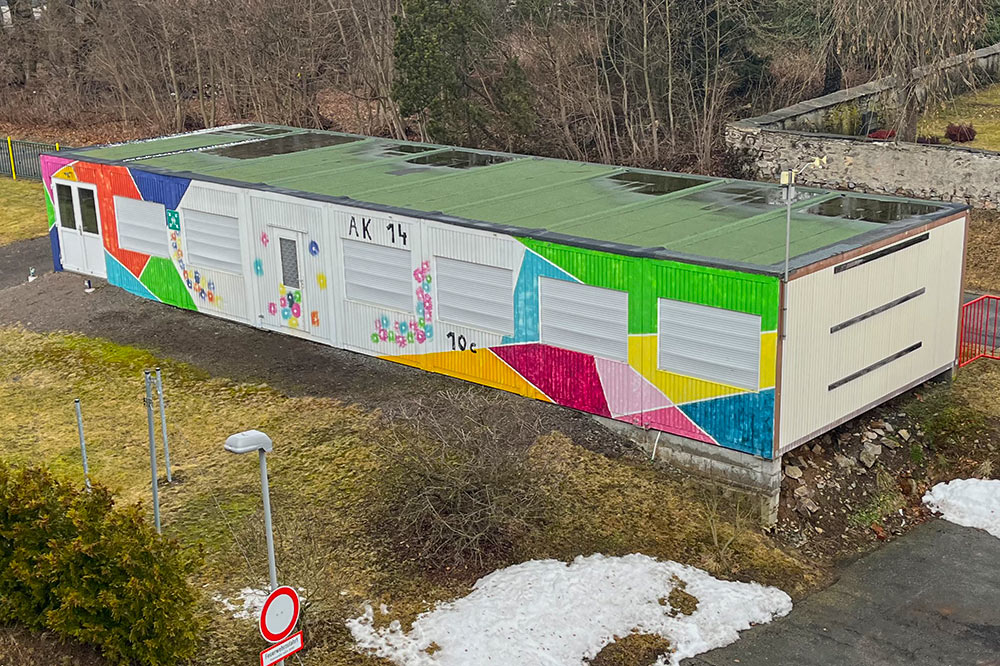 images/klassenzimmer/grunesklassenzimmer.jpg#joomlaImage://local-images/klassenzimmer/grunesklassenzimmer.jpg?width=1000&height=666