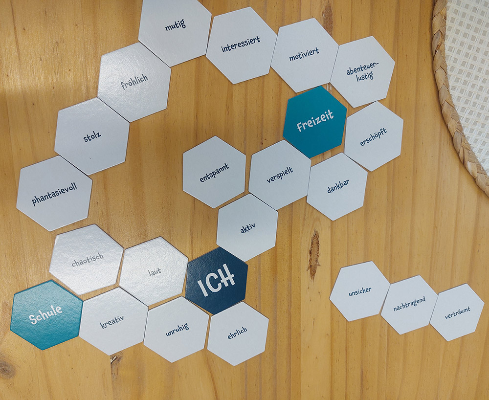 images/sozialarbeit/tischspiel.jpg#joomlaImage://local-images/sozialarbeit/tischspiel.jpg?width=1000&height=818